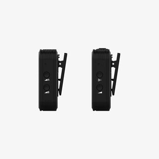 The SYNCO G1(A1) has a clip on the back for easy attachment to camera equipment and clothing.