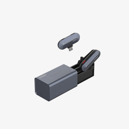 The SYNCO P1S noise cancelling microphone for phone comes with a drawer charging case with automatic contact pairing.