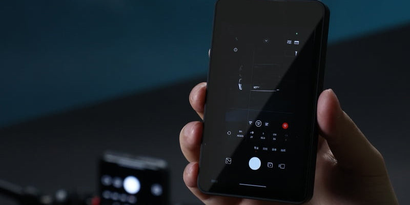 How to connect phone screen to monitor: Wireless and wired ways!