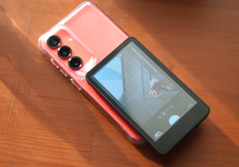 How to take a selfie on Samsung: 6 ways to get perfect photos!