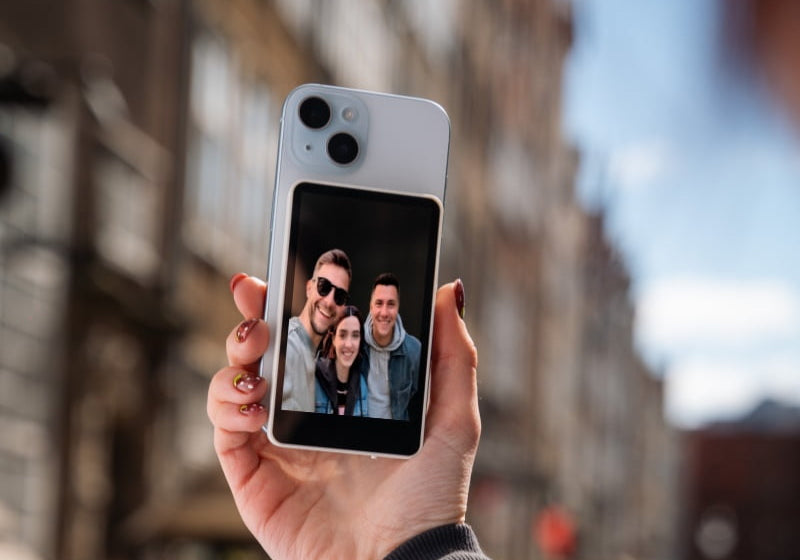 How to take good group photos with iPhone