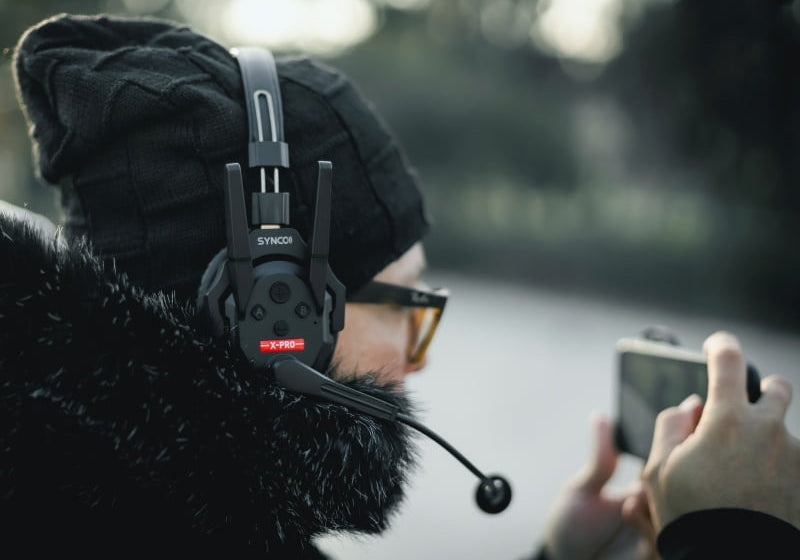 Smart headset for events and tours: What to know before buying