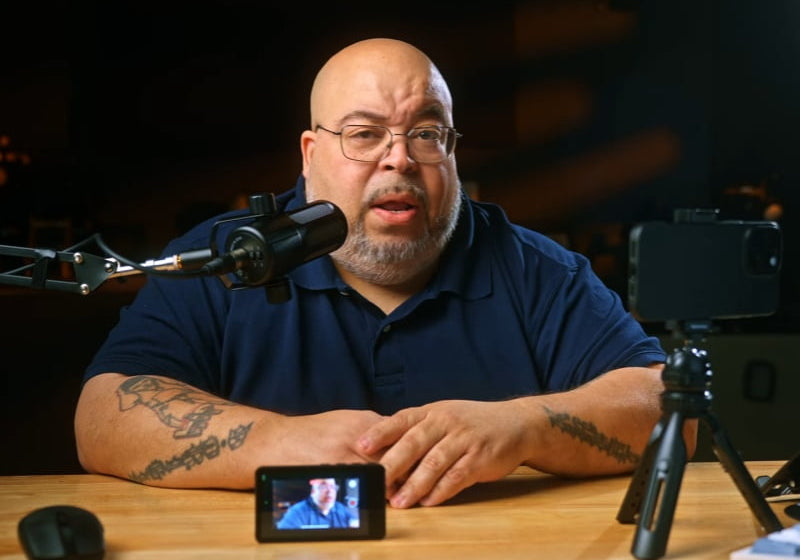 TikTok live monitor: What streamers use and how to set it up