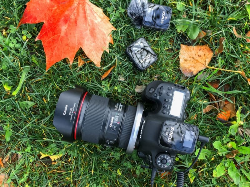 Best wireless microphone for YouTube vlogging: 3 picks