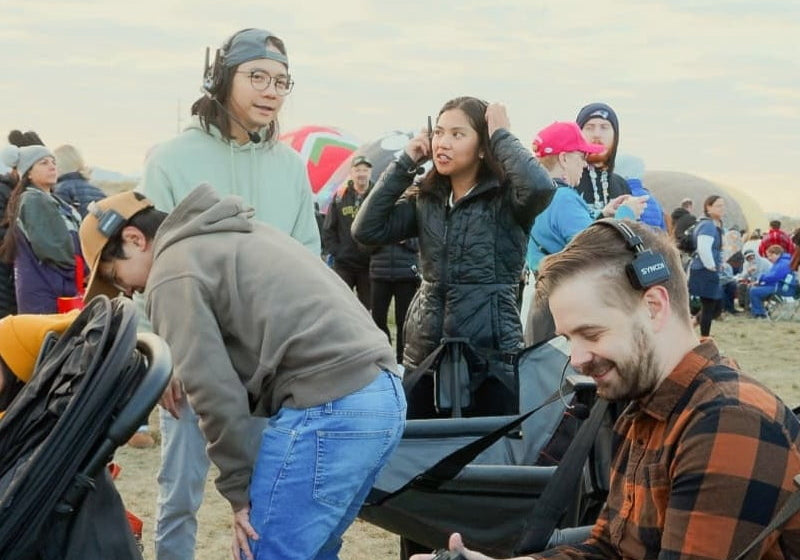 Guide to tour guide systems for wireless communications