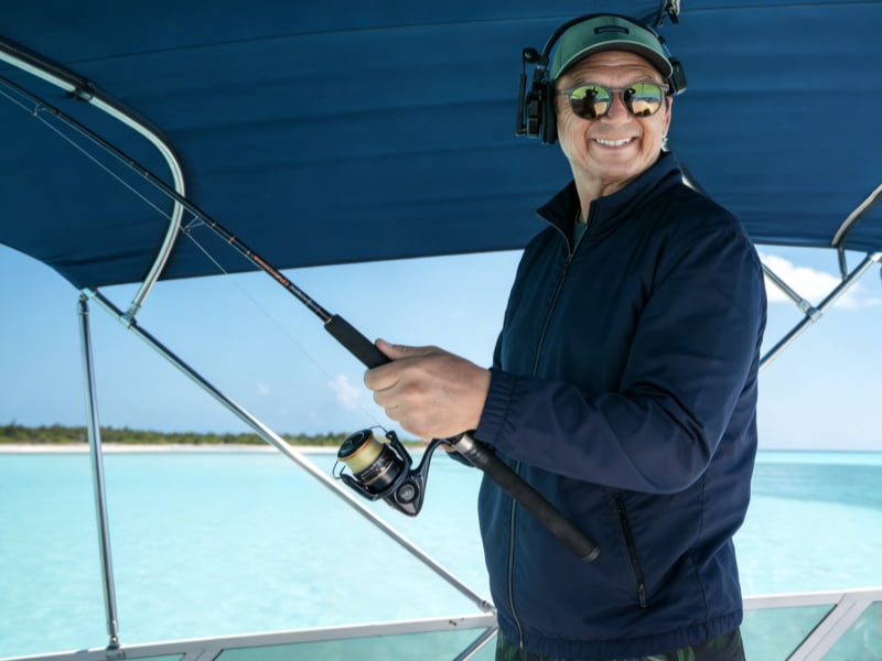 Marine radio headset: Which frequency band is right for you?