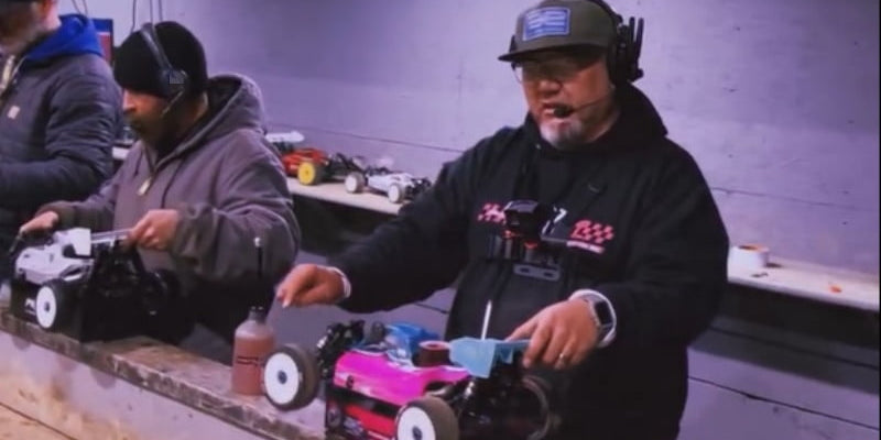 Pit crew headset: What it is and how it works in RC and F1 racing