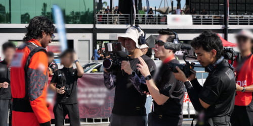 SYNCO Xtalk Master in Car Race