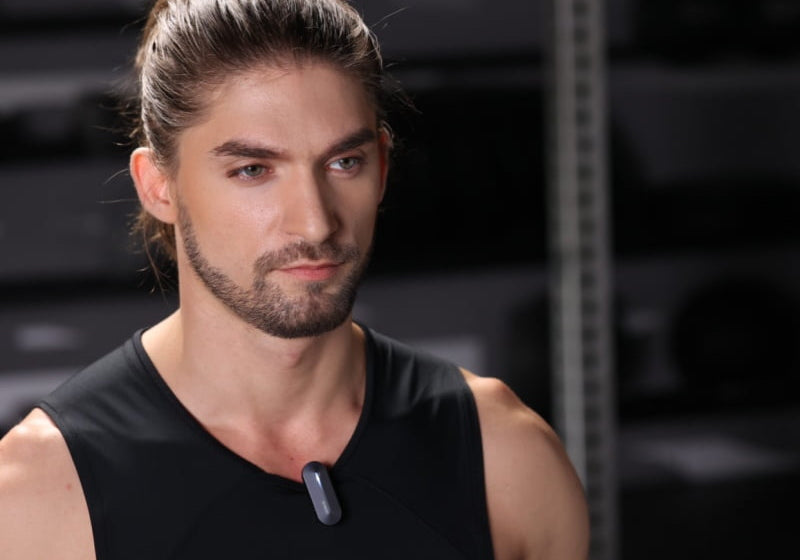 How to choose best microphone for fitness instructors?