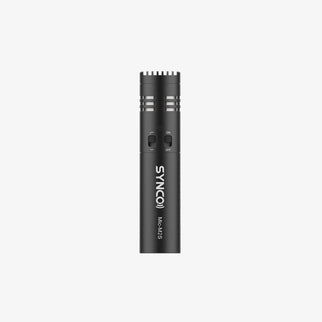 The SYNCO M2S camera mount microphone has two buttons to activate the device and turn on the low-cut function.