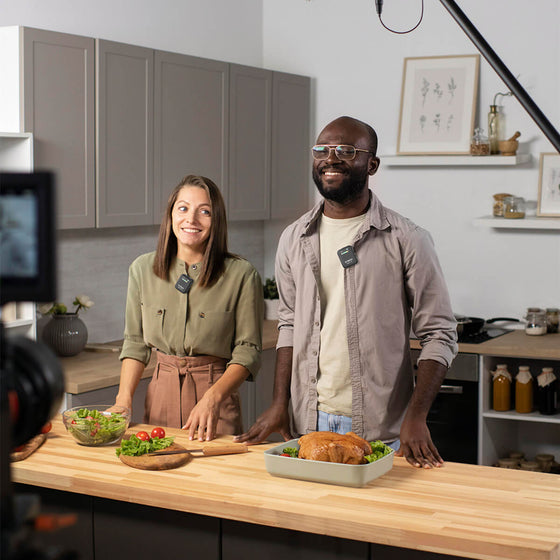 SYNCO G2 Pro is used for recording food video.