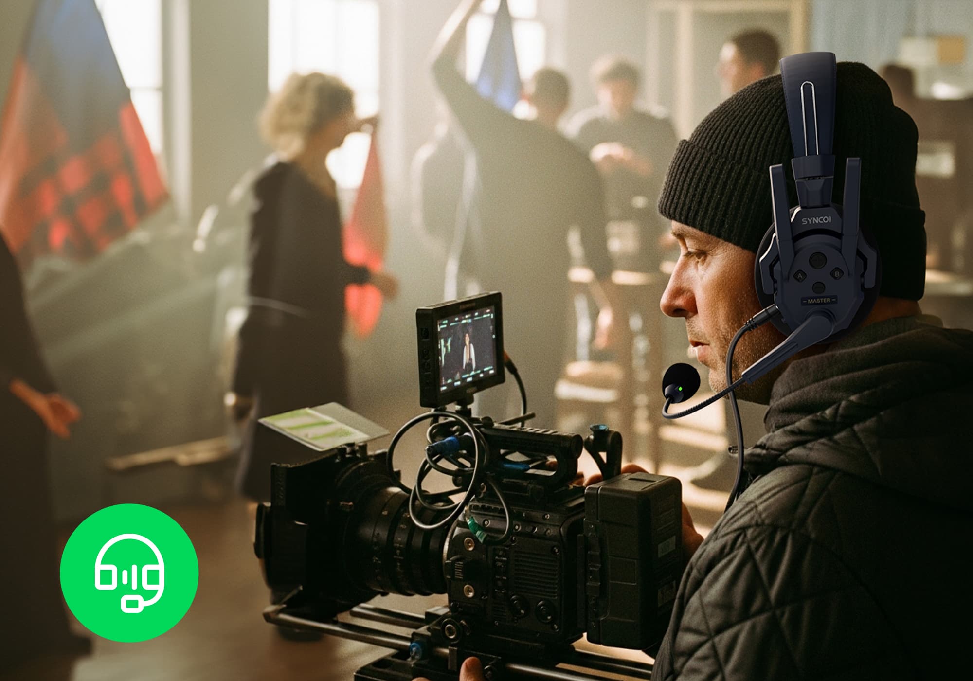 SYNCO Xtalk Master&nbsp;wireless talkback headsets&nbsp;has a 3.5mm jack for cameramen to monitor audio.